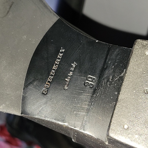 Burberry adelaide black leather riding boots - Picture 4 of 7